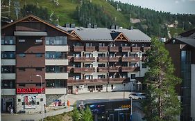 Ski-Inn Hotel RukaVillage